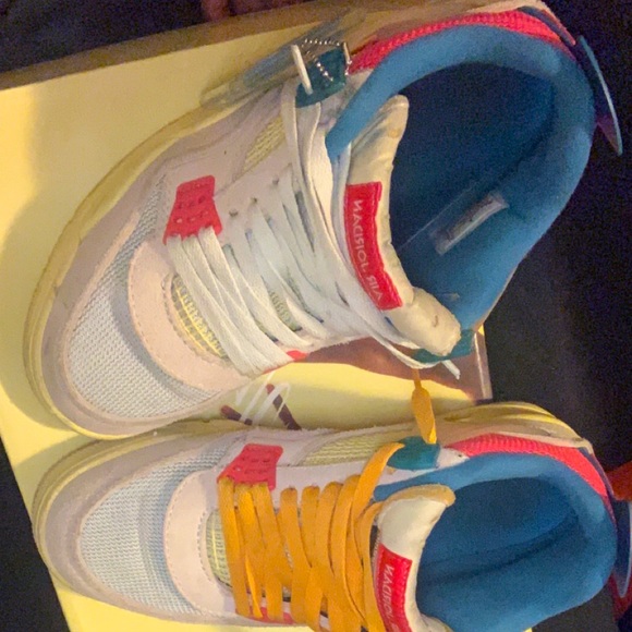 Jordan 4 Retro Union Guava Ice